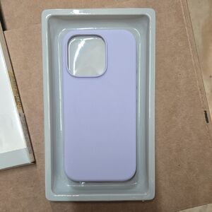 Heyday Purple Silicone iPhone 16 Pro Case